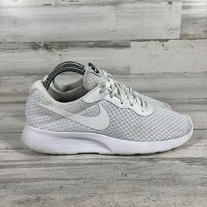 Nike‎ Women's Athletic Sneakers Running Shoes 812655-110 White Size 8.5